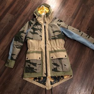 Lamb X Burton Snowboards Riff Parka 